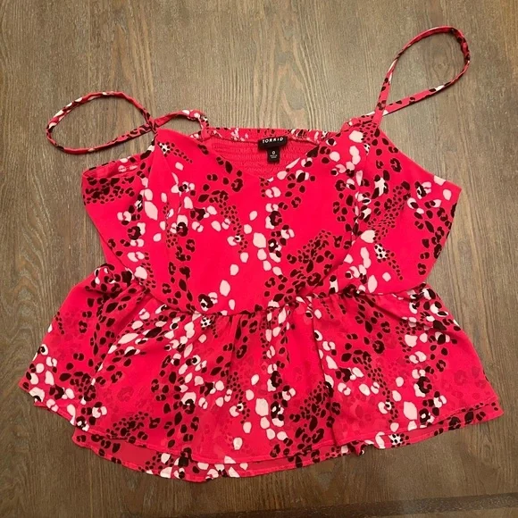 Torrid Red and White Ruffled Camisole Top A028 - Picture 4 of 4